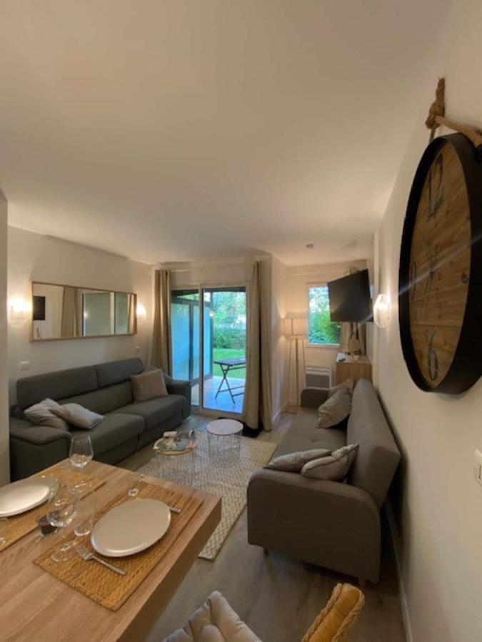"Magnifique 2 Pieces Deauville" Piscine Et Jardin Exteriör bild